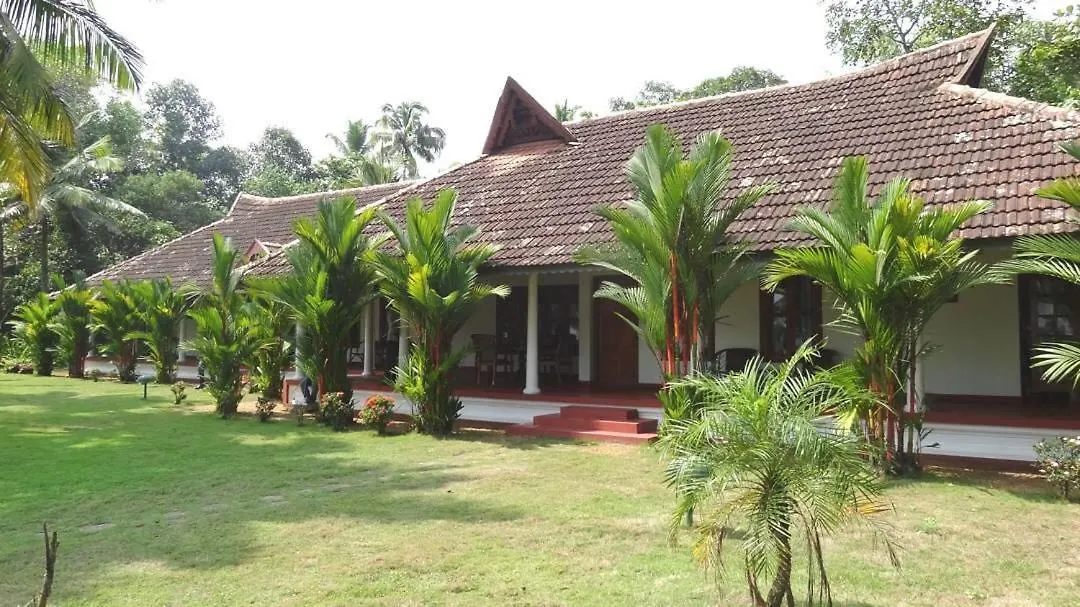 Kovilakam Lakeside Villa Alappuzha
