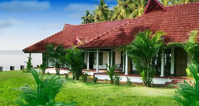 Kovilakam Lakeside Villa Alappuzha