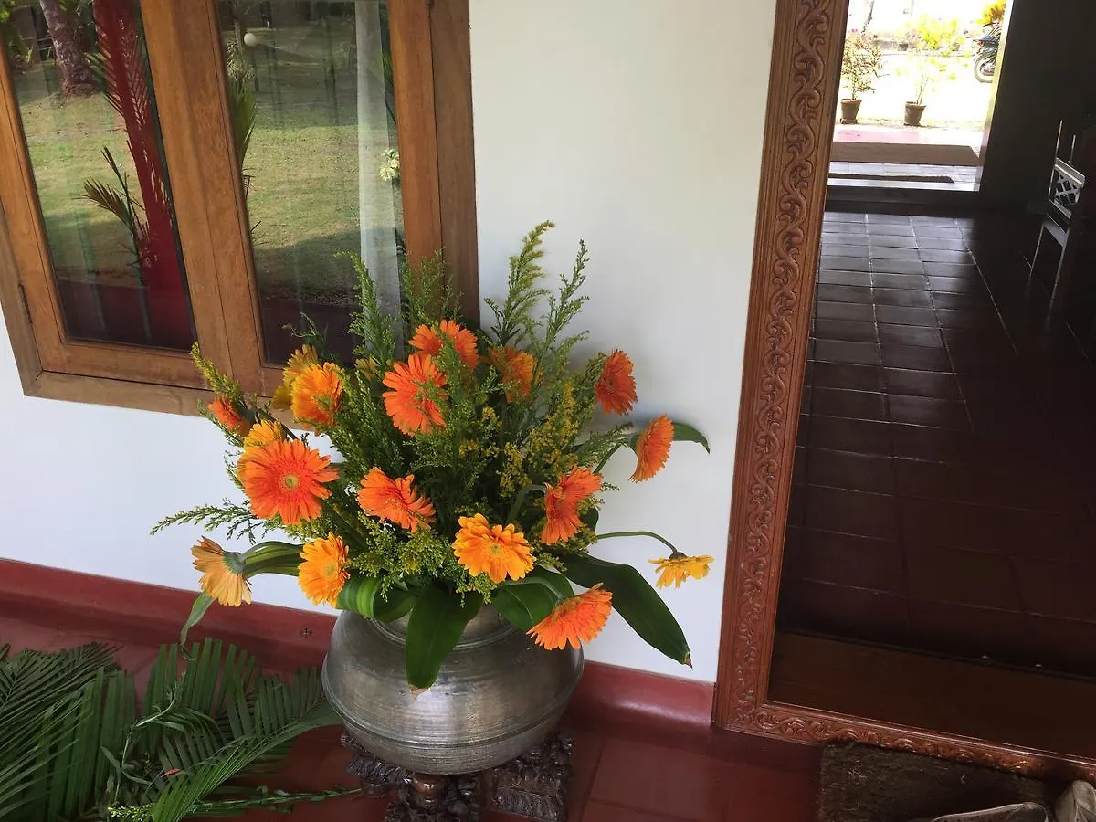 Kovilakam Lakeside Villa Alappuzha Отель типа 